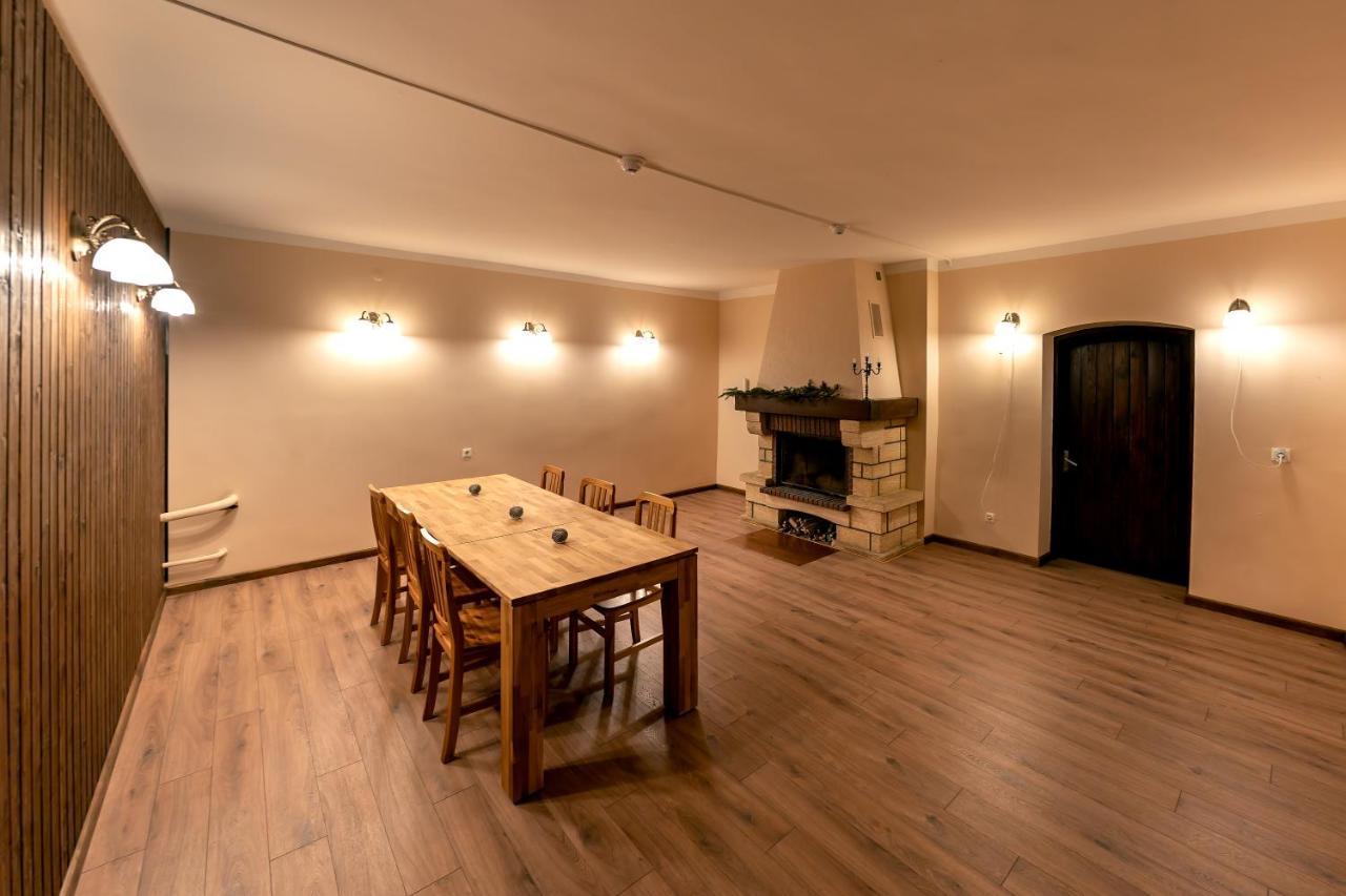 Slokenbekas Muiza Hotel Milzkalne Luaran gambar